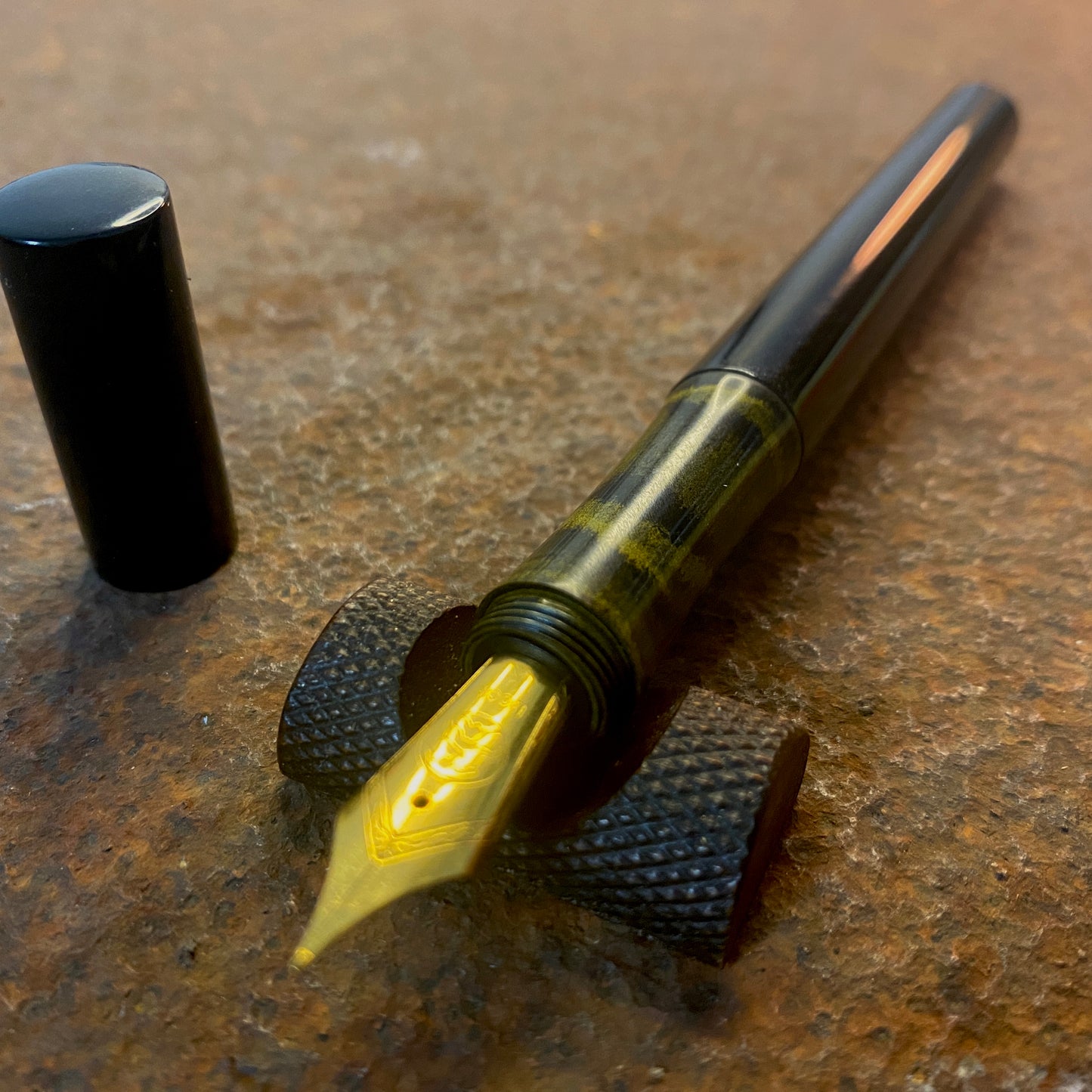 月夜 "moonlit" Black / Yellow Vortex